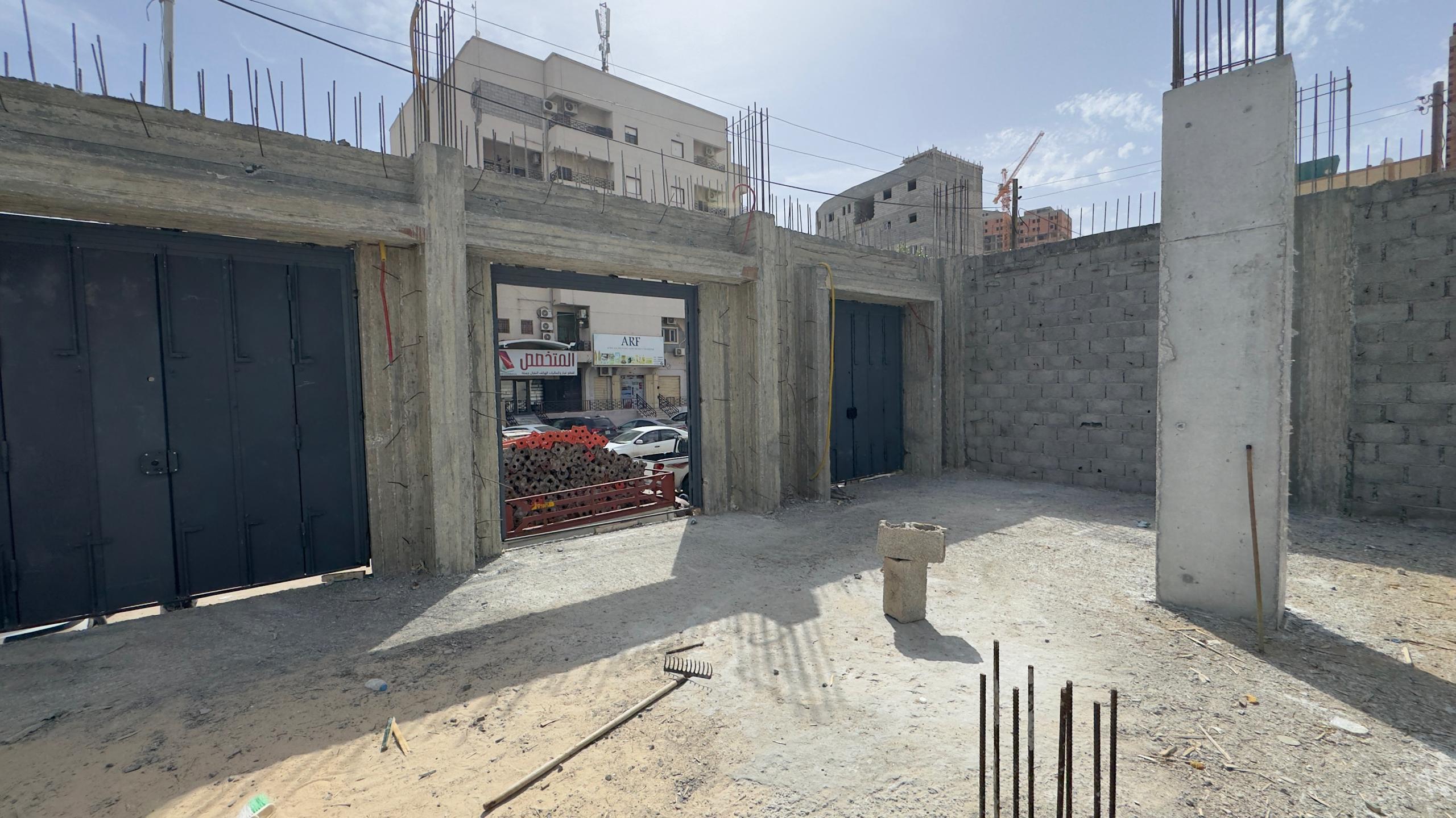 مشروع مبنى تجاري خاص