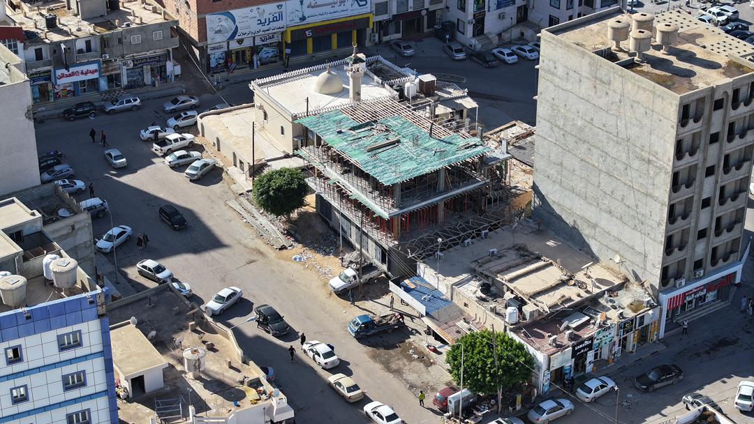 مشروع مبنى تجاري خاص