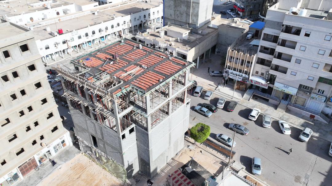 مشروع مبنى تجاري خاص